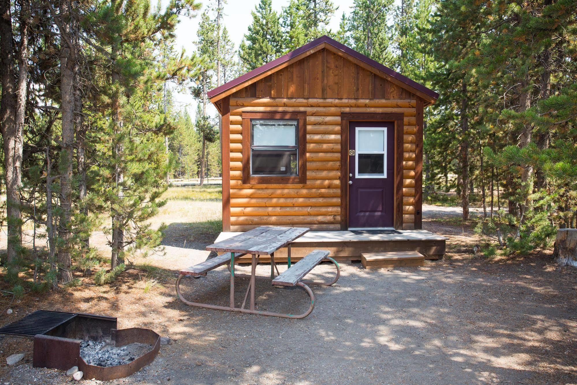 Headwaters Lodge & Cabins At Flagg Ranch โมแรน ภายนอก รูปภาพ