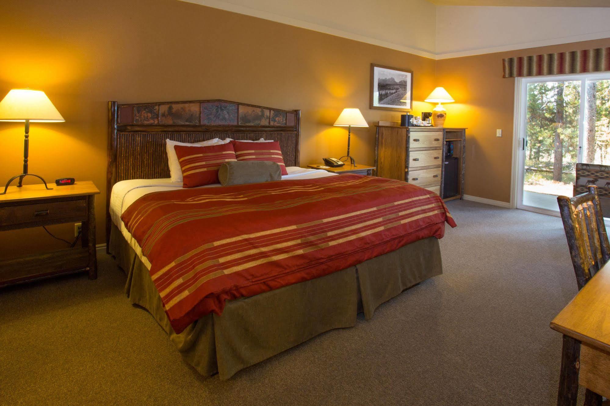 Headwaters Lodge & Cabins At Flagg Ranch โมแรน ภายนอก รูปภาพ