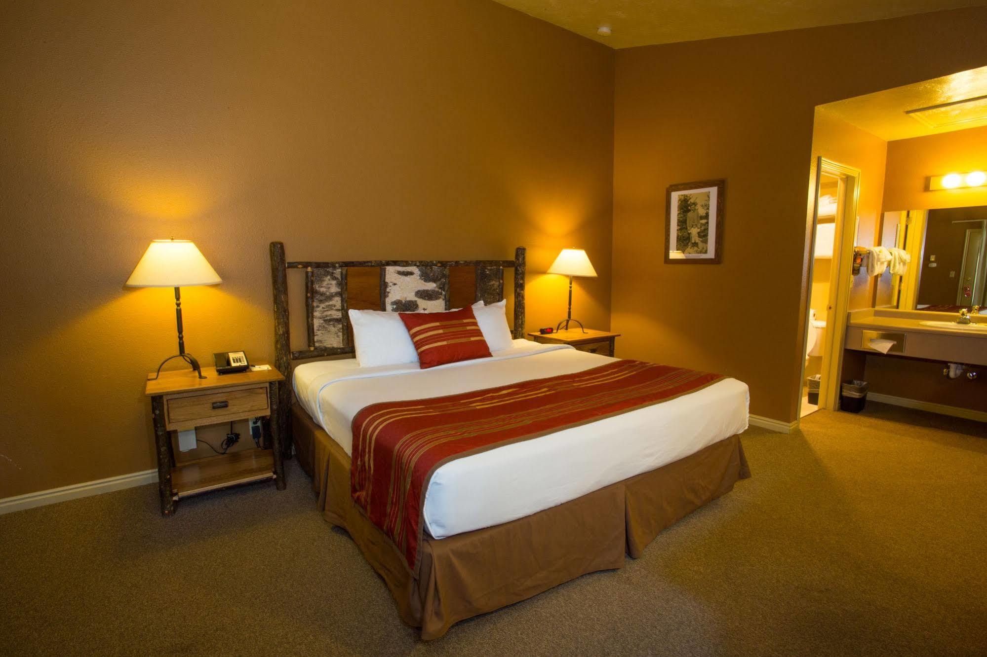 Headwaters Lodge & Cabins At Flagg Ranch โมแรน ภายนอก รูปภาพ
